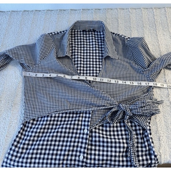 Express Blue Gingham Button Up Women's‎ Small Tie Front Collared V-neck Preppy - Picture 8 of 8